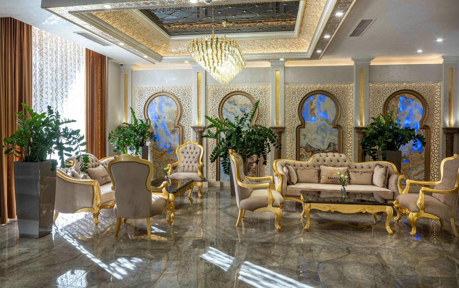 Hall of the Manor Hotel in Tashkent